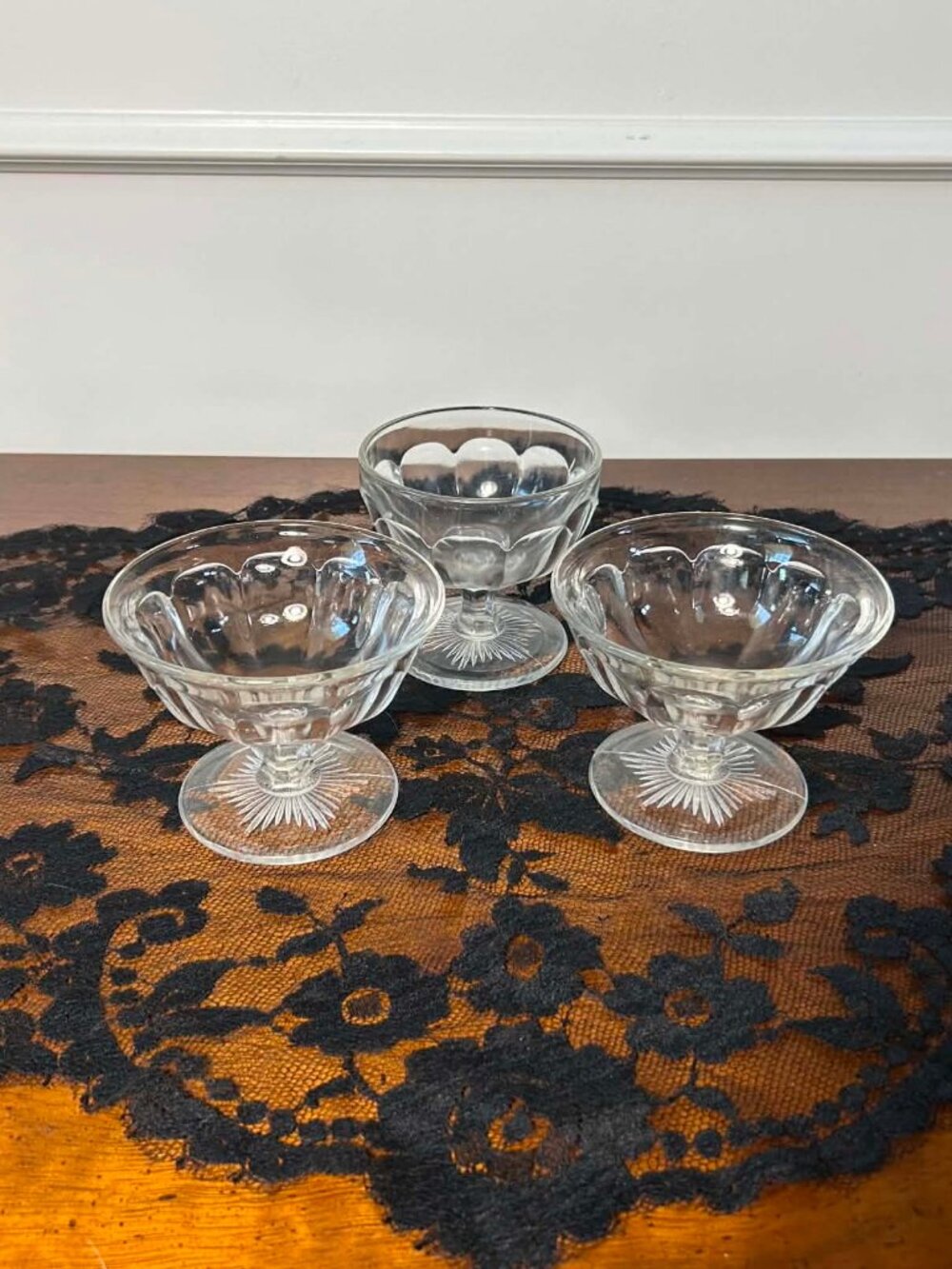 Anchor Hocking atomic starburst dessert bowls